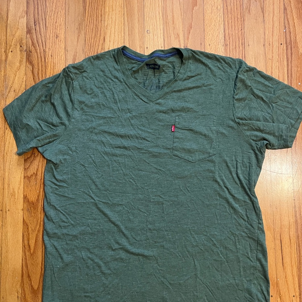 Levi's Green Short Sleeve Tee Classic Crew Neck